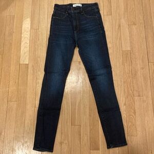 Abercrombie & Fitch skinny jeans